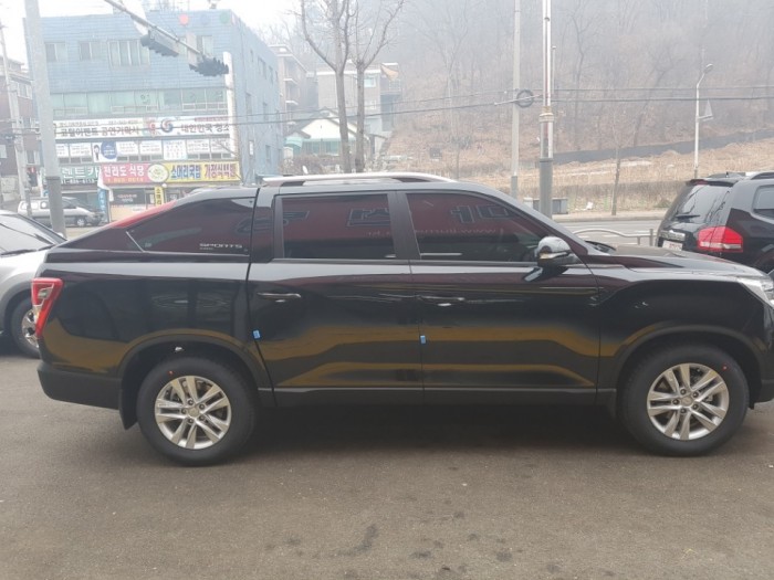 535e39fc67962bc6305cc8fc98db224a.jpg